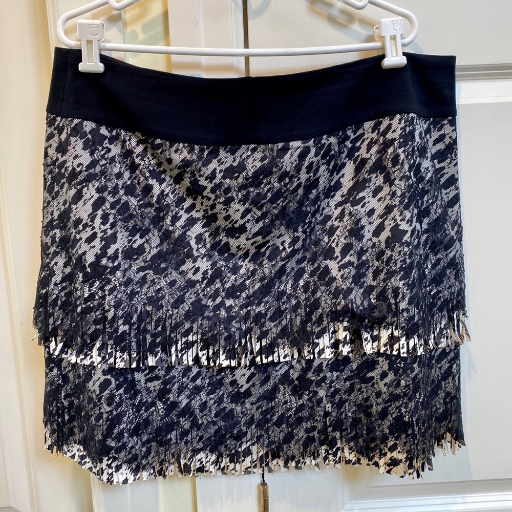 Ann Taylor Black And White Lace Fringe Mini Skirt